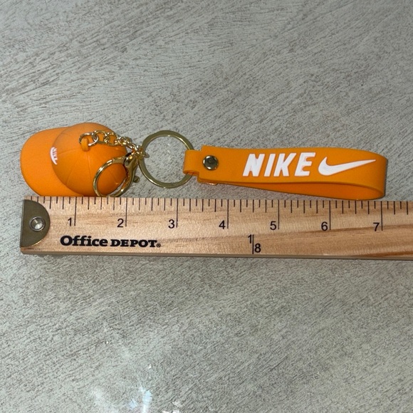 Nike Gold and Orange Cap Keychain - Picture 7 of 9